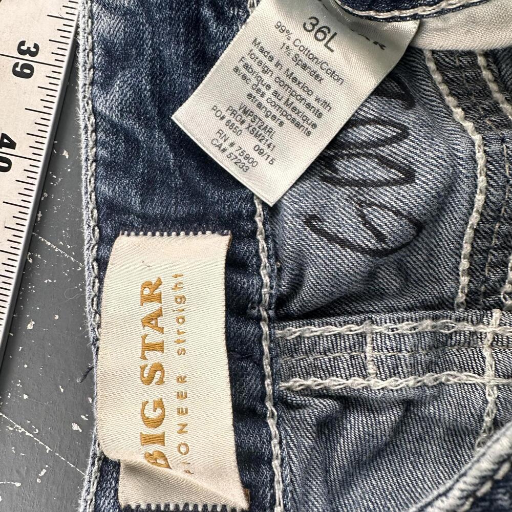 Men's Blue Jeans - Picture 5 of 7